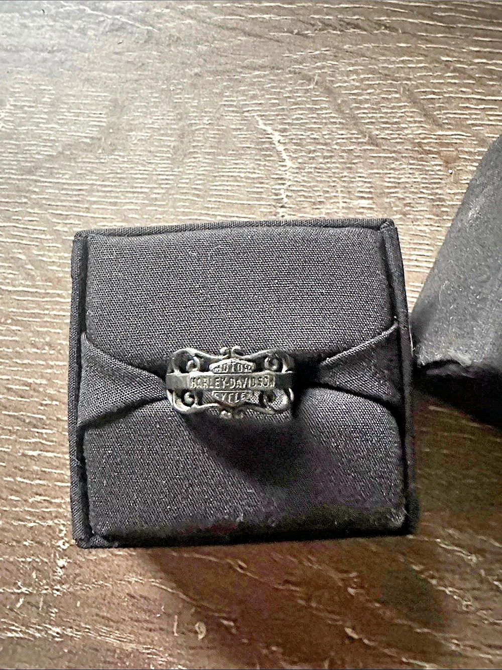 Women’s Harley-Davidson sterling silver shield ring.